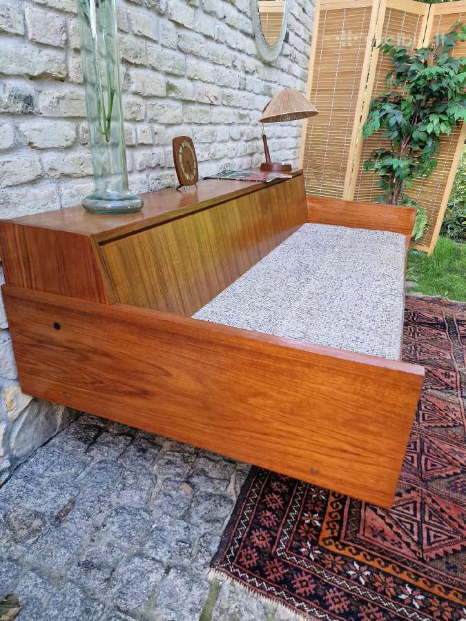 Vintažinė mid century tikmedžio sofa/lova - nuotraukos Nr. 30