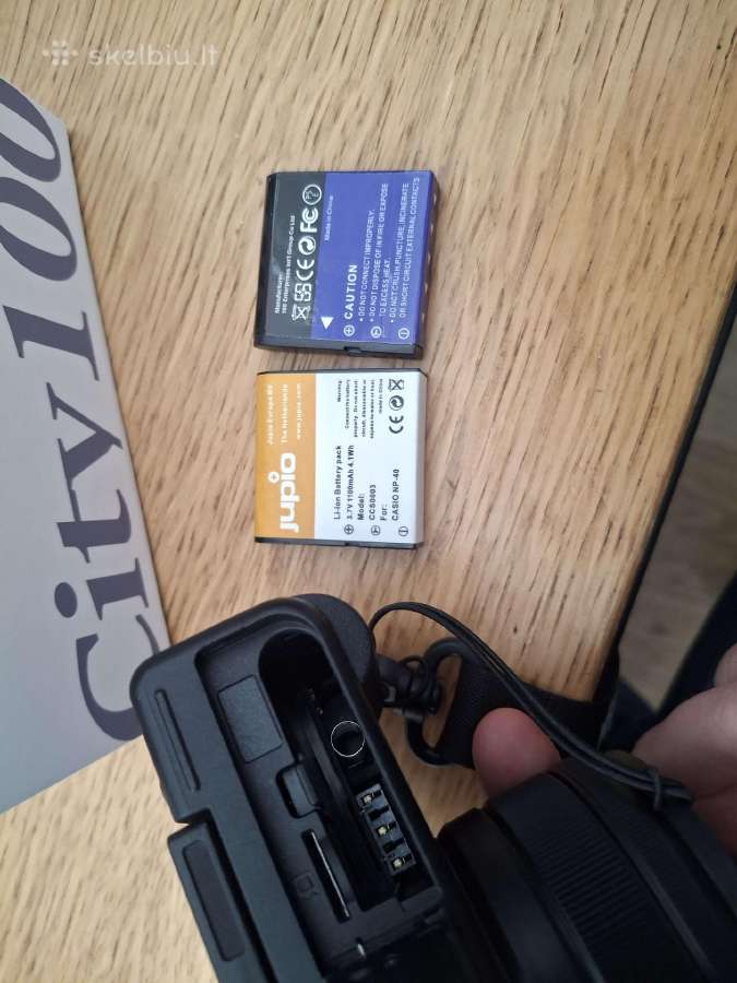Yashica City 100 Digital Camera + Extra Battery - nuotraukos Nr. 9