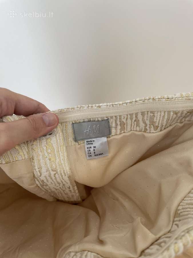 H&m kreminė auksinė proginė suknelė be petnešėlių - nuotraukos Nr. 5