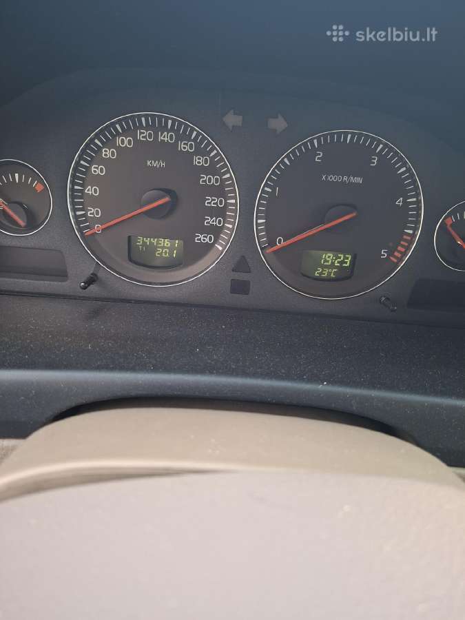 Parduodu volvo v70 - nuotraukos Nr. 11