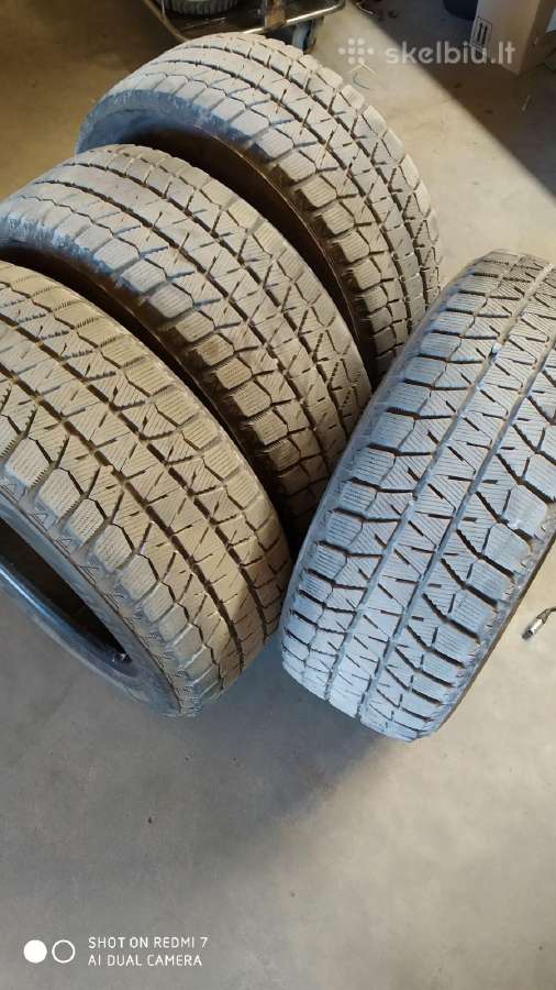 Parduodu žiemines Bridgestone 225/55 R 17 padangas - nuotraukos Nr. 3