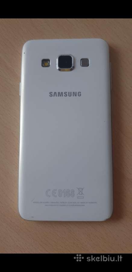 Samsung Galaxy A3 telefonas - nuotraukos Nr. 4