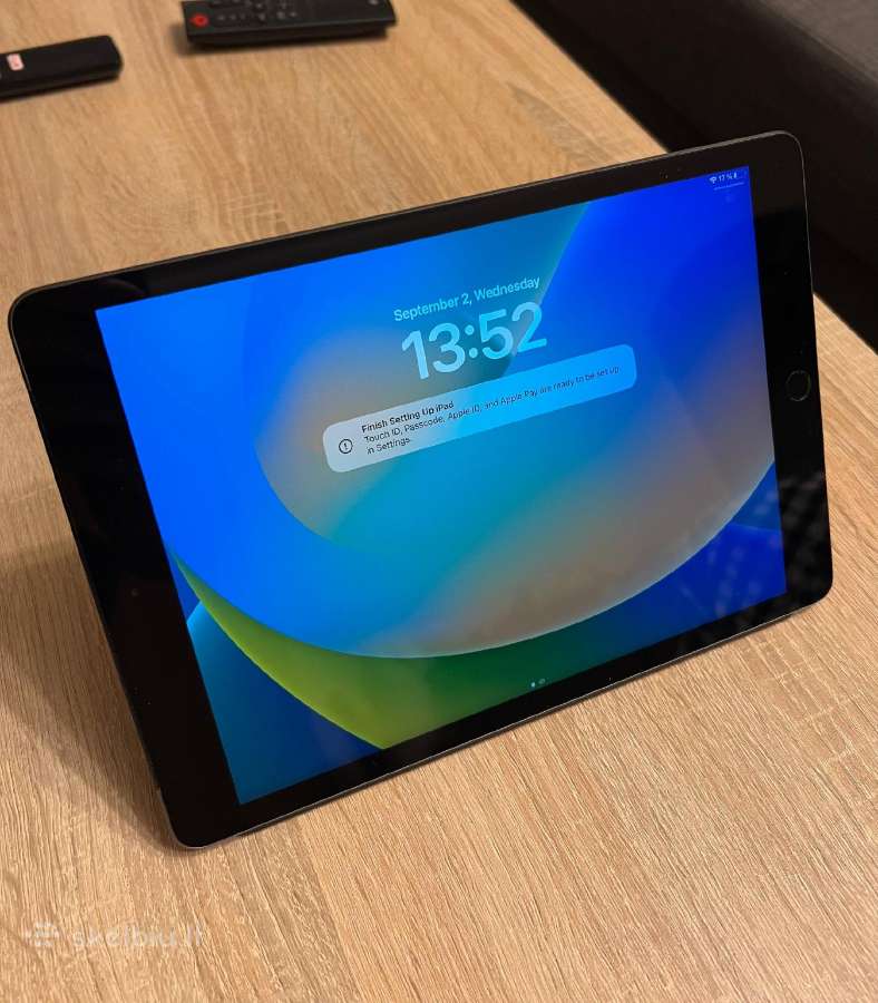 iPad 8th Gen 32gb WiFi+4G Space Grey+smart Cover - nuotraukos Nr. 5