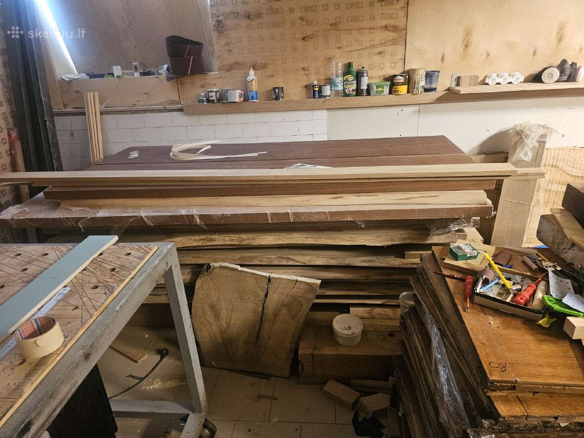 Isparduodu azuolo stalvirsia,uosio placios lentos - nuotraukos Nr. 2