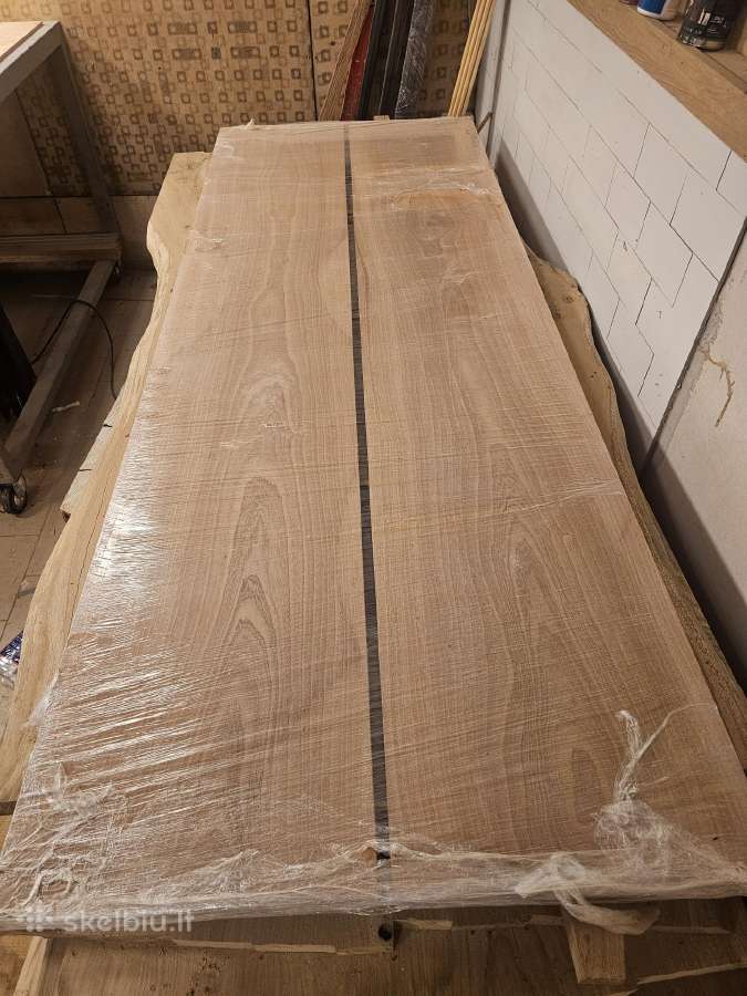 Isparduodu azuolo stalvirsia,uosio placios lentos - nuotraukos Nr. 7