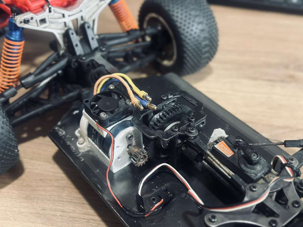 Thunder Tiger Sst 1/10 RC - nuotraukos Nr. 5