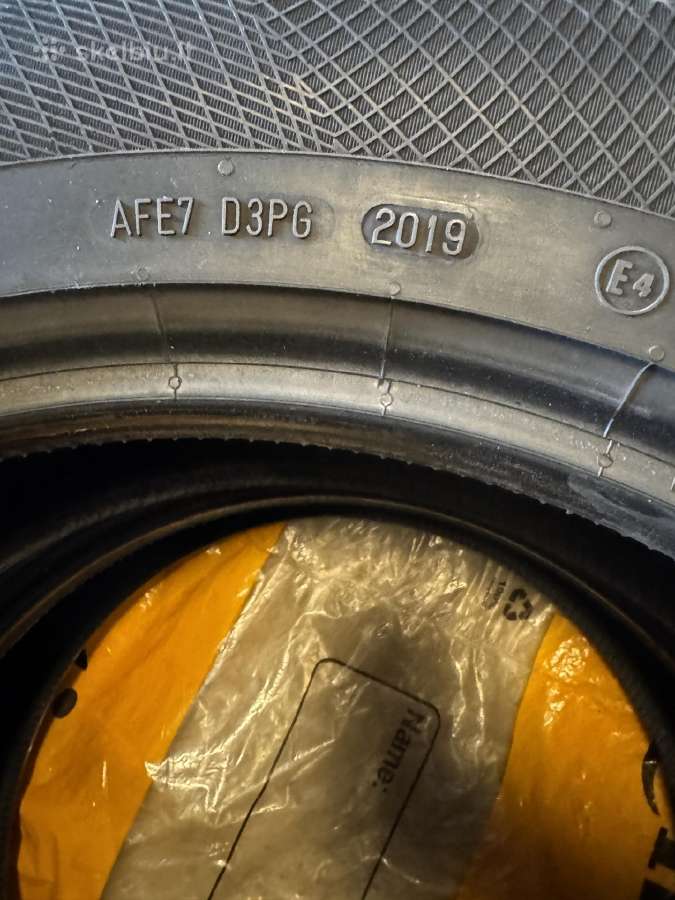 Žieminių padangų komplektas 235/55 R19 105v XL - nuotraukos Nr. 2