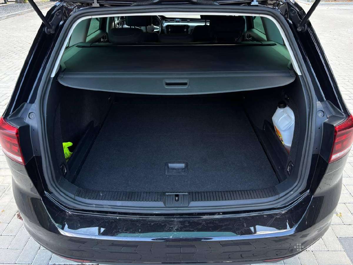 VW Passat automobilio nuoma Kaune - nuotraukos Nr. 3