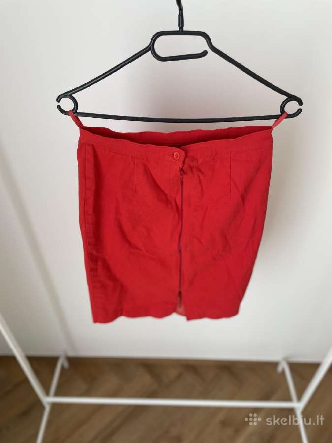 Ryškiai raudonas klasikinis sijonas - nuotraukos Nr. 4