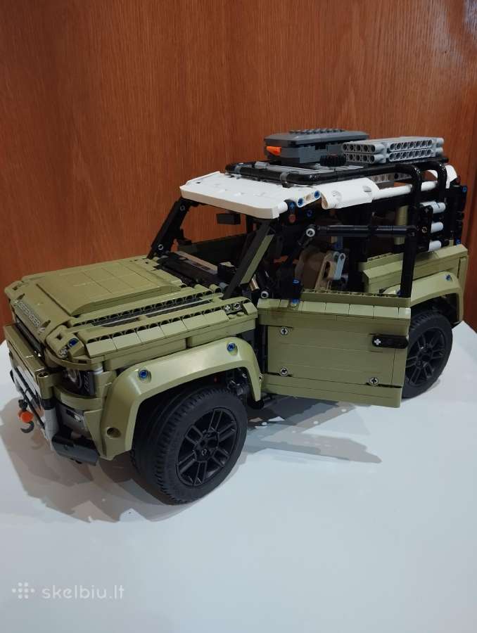 Lego® Technic 42110 – "Land Rover Defender" - nuotraukos Nr. 2