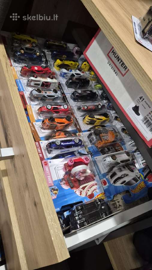 Hot wheels automodiukai didžilė kolekcija - nuotraukos Nr. 11