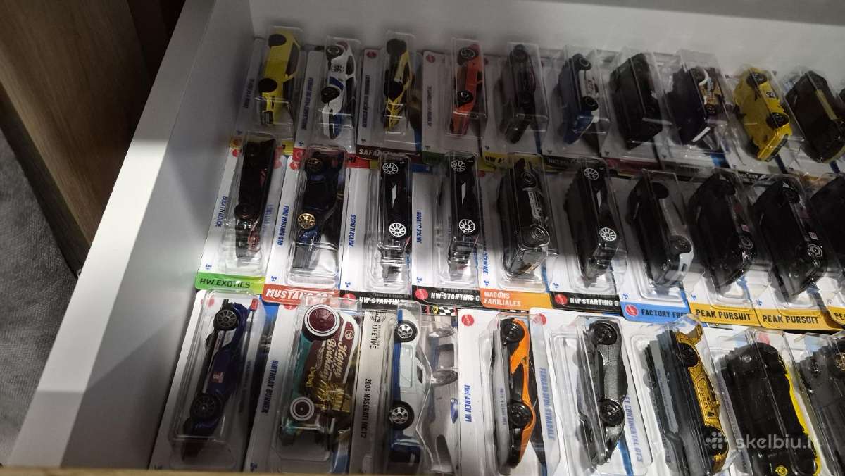 Hot wheels automodiukai didžilė kolekcija - nuotraukos Nr. 16