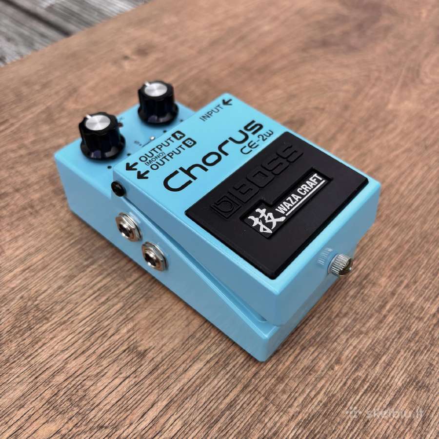 Boss Waza Craft Chorus CE-2w pedalas el. gitarai - nuotraukos Nr. 3