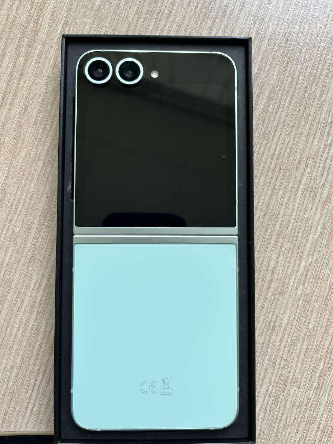 Samsung Galaxy Z Flip6 512 GB - nuotraukos Nr. 3