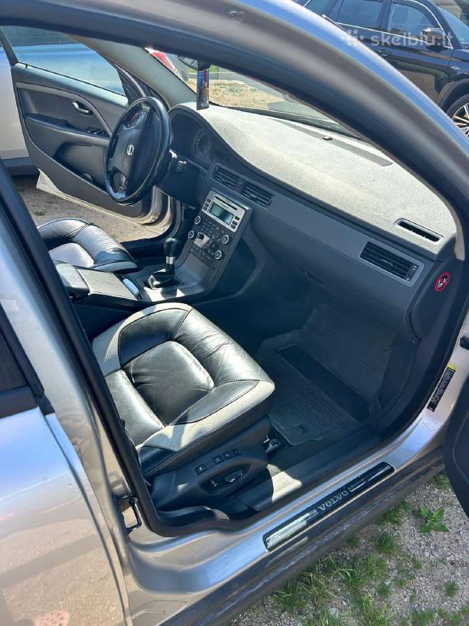 Volvo v70 - nuotraukos Nr. 7