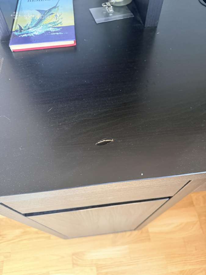 Naudotas rašomasis stalas Ikea - nuotraukos Nr. 2