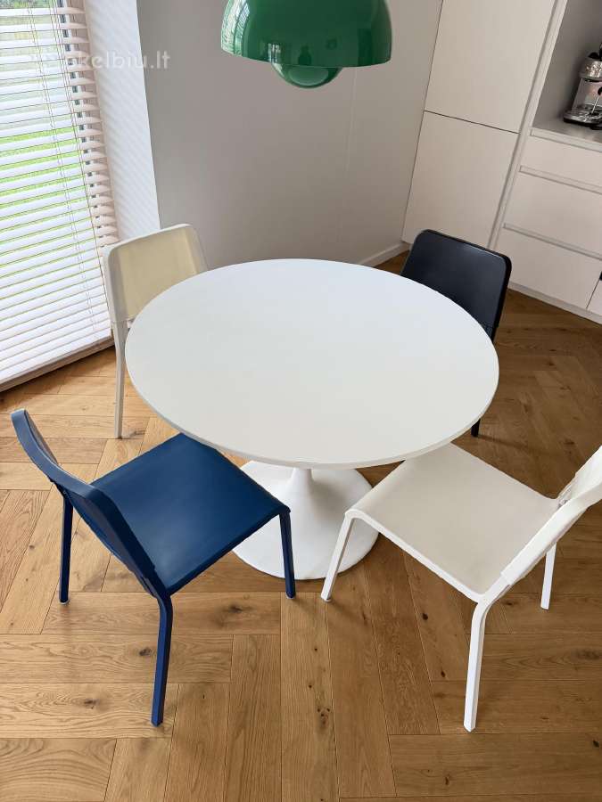 Ikea valgomojo stalas ir kėdės - nuotraukos Nr. 2