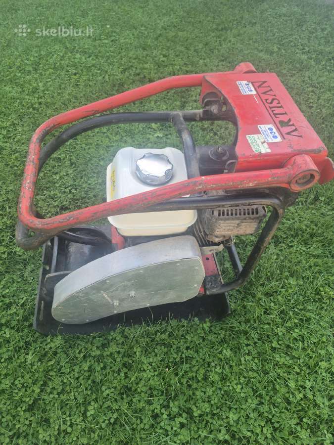 Parduodu vibro plokšte su Honda varikliu - nuotraukos Nr. 2