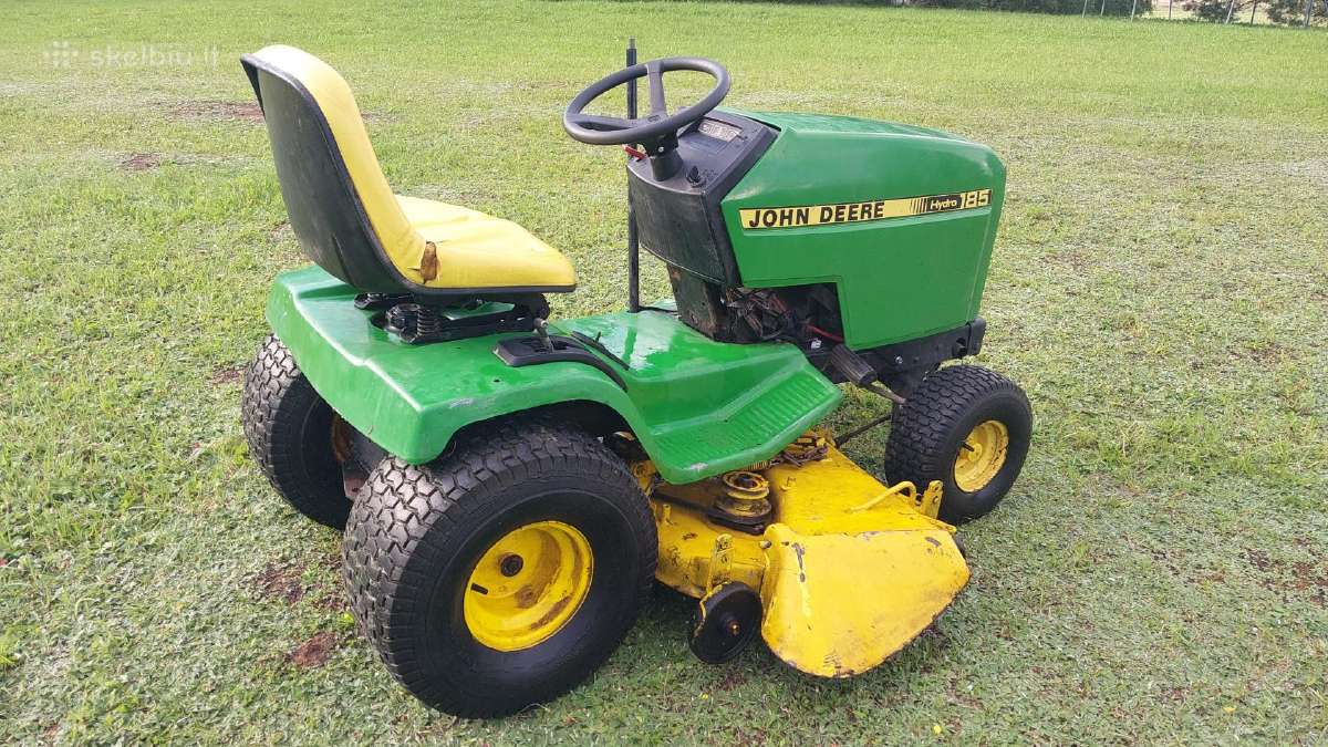 Sodo traktoriukas John Deere. - nuotraukos Nr. 2