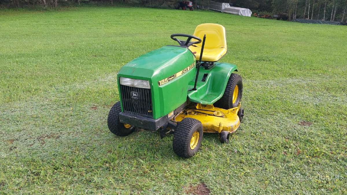 Sodo traktoriukas John Deere. - nuotraukos Nr. 3
