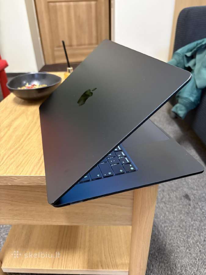 MacBook air m4 16gb 256 SSD midnight spalva - nuotraukos Nr. 3