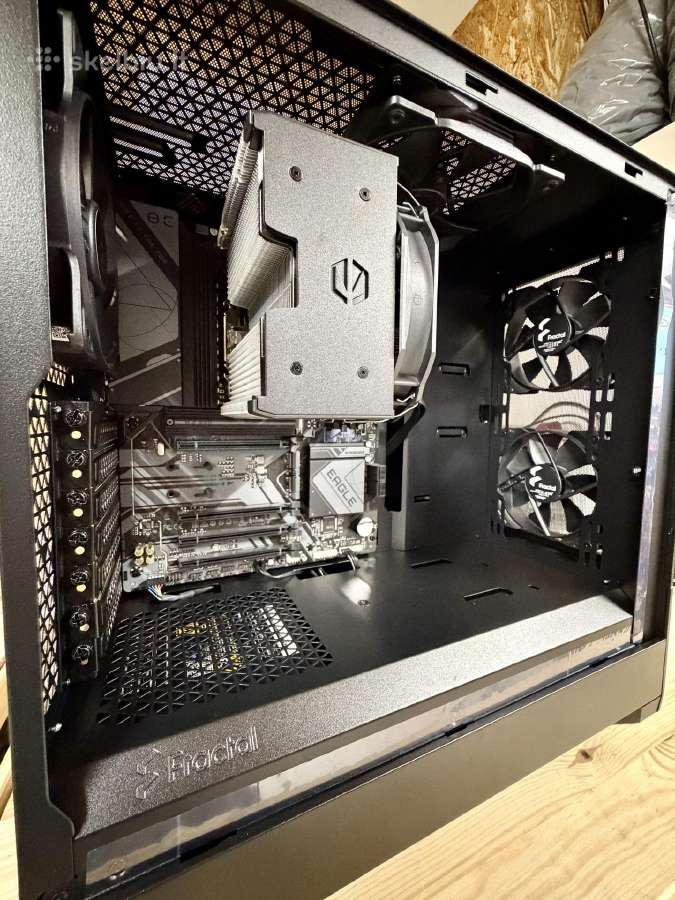 Naujas darbo/žaidimų kompiuteris Amd 8600g - nuotraukos Nr. 9