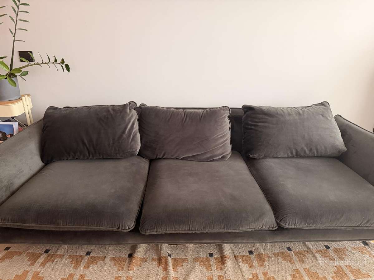 Pilka aksominė sofa - nuotraukos Nr. 3