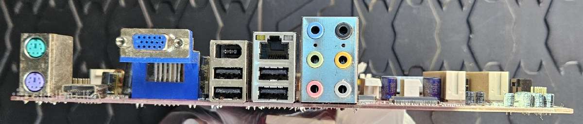 Pagrindinė plokštė Msi Ms-7349 Ver1.1 - nuotraukos Nr. 3