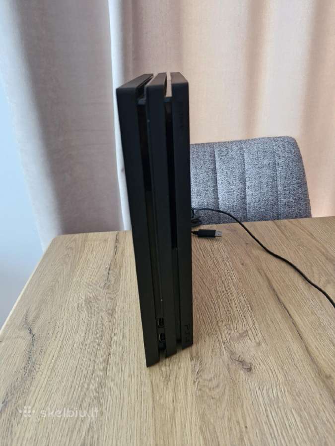 Ps4 pro 1tb +3 pultai+žaidimas - nuotraukos Nr. 7