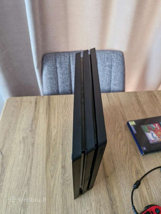 Ps4 pro 1tb +3 pultai+žaidimas - nuotraukos Nr. 8