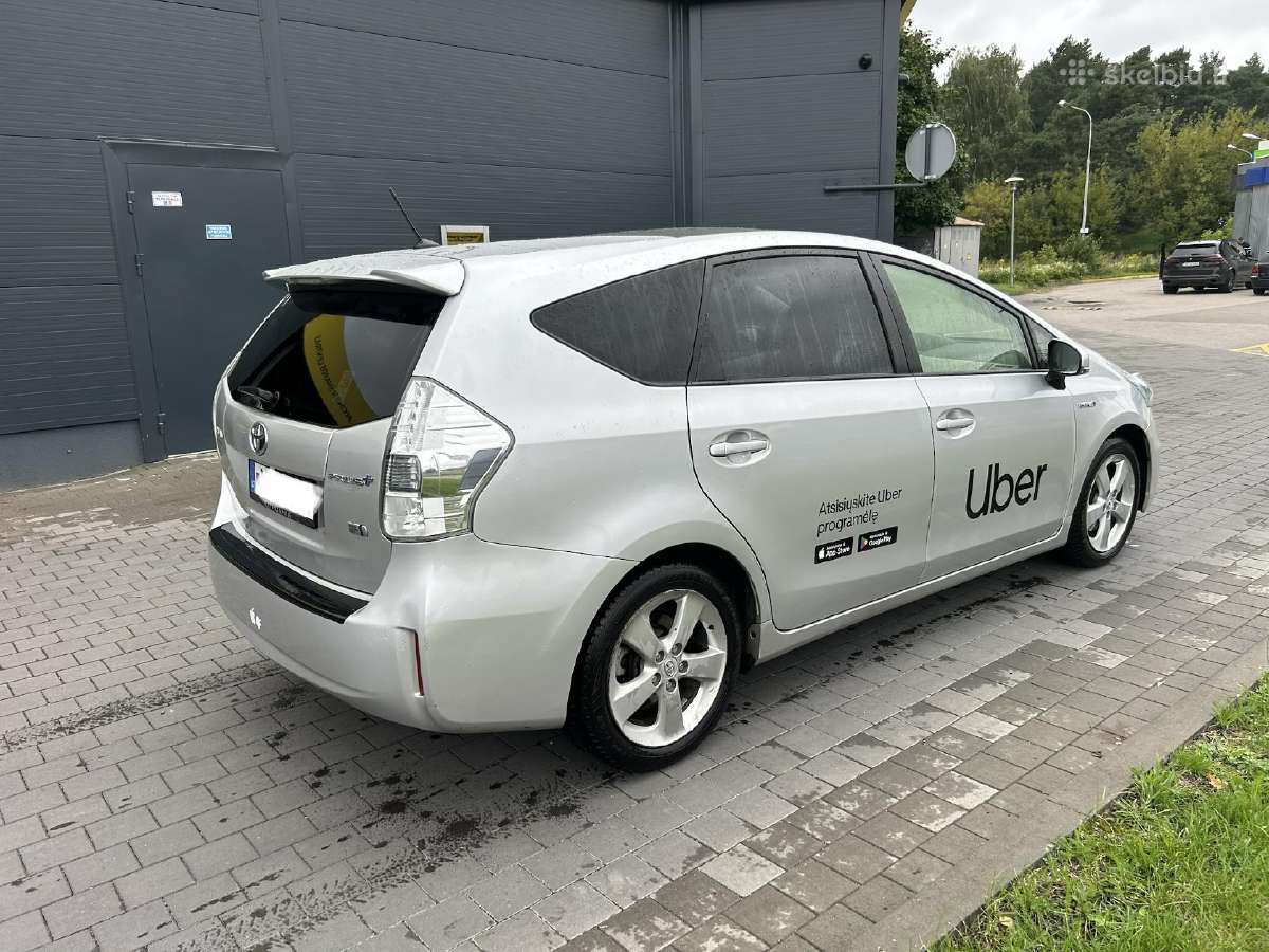 Nuomojamas Toyota Prius Plus Bolt Uber veiklai - nuotraukos Nr. 4