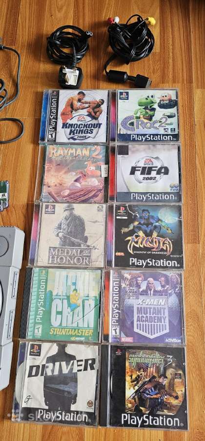Playstation1 su žaidimais - nuotraukos Nr. 3