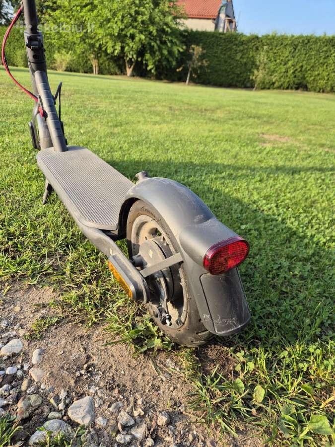 Geros būklės Xiaomi Scooter 4 lite paspirtukas - nuotraukos Nr. 6