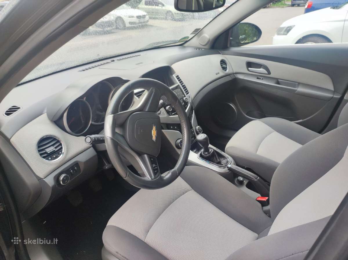 Chevrolet Cruze 2.0 dyzelis - nuotraukos Nr. 10