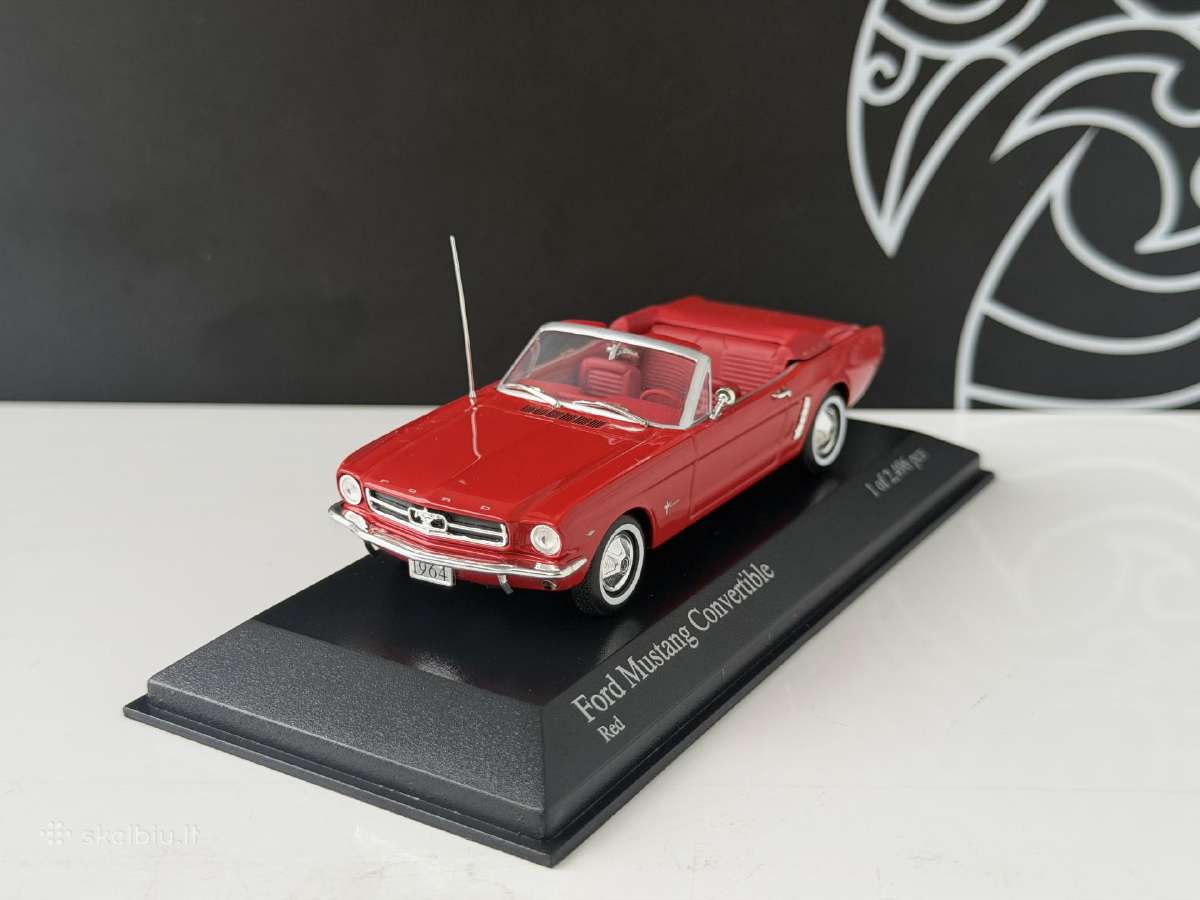 Ford Mustang Convertible 1:43 - nuotraukos Nr. 4