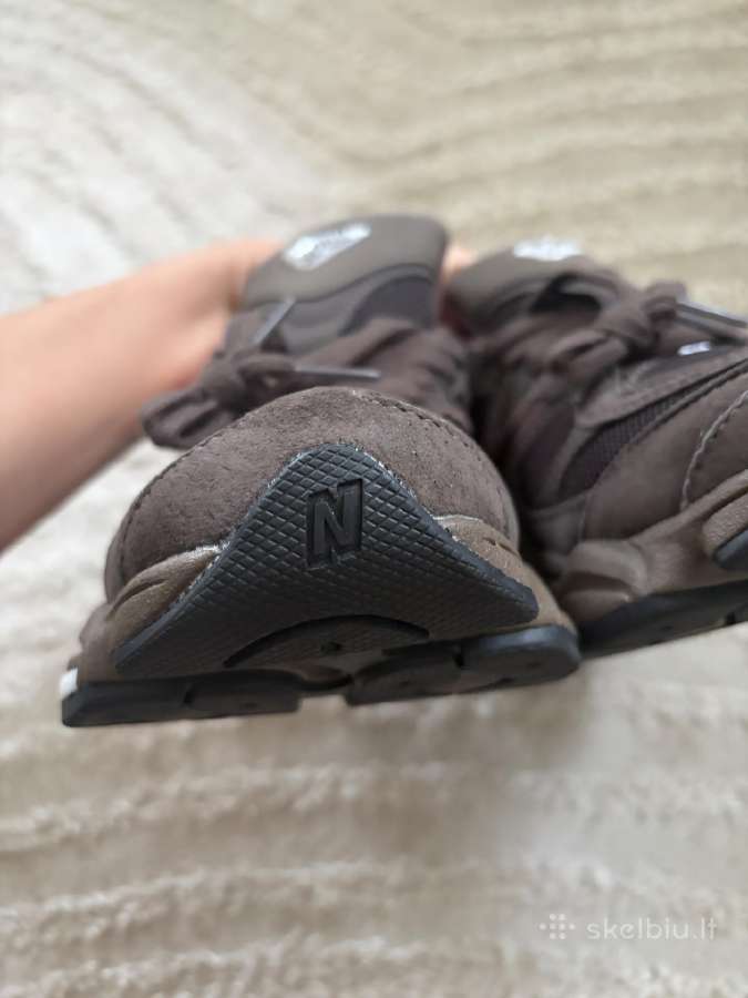 Parduodu naujus new balance - nuotraukos Nr. 10