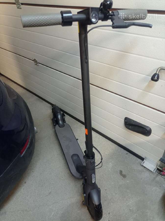 Parduodu elektrinį paspirtuką Mi scooter s1 - nuotraukos Nr. 2