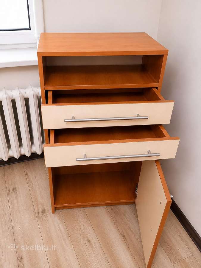 Parduodamas miegamojo baldų komplektas. - nuotraukos Nr. 8