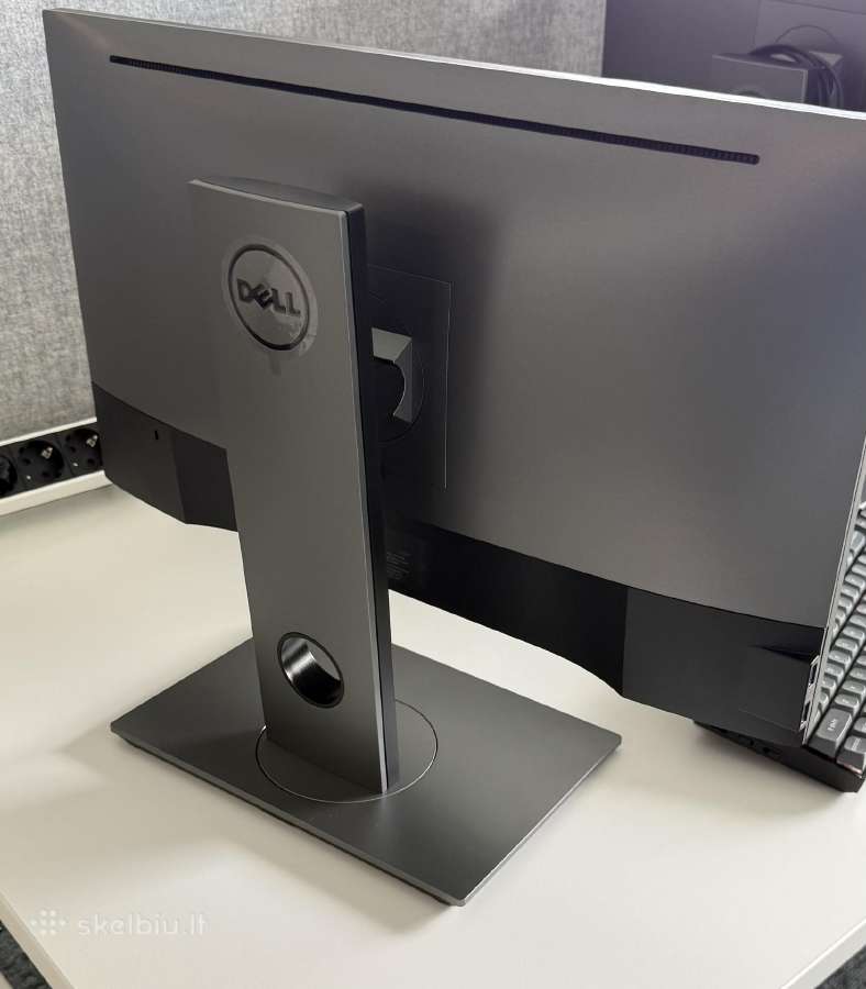 Monitorius 25" Dell Ultrasharp U2518d - nuotraukos Nr. 9