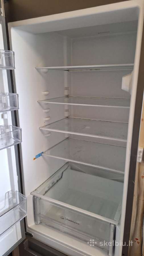 Šaldytuvas Indesit 2m. aukščio 70 eu. - nuotraukos Nr. 3