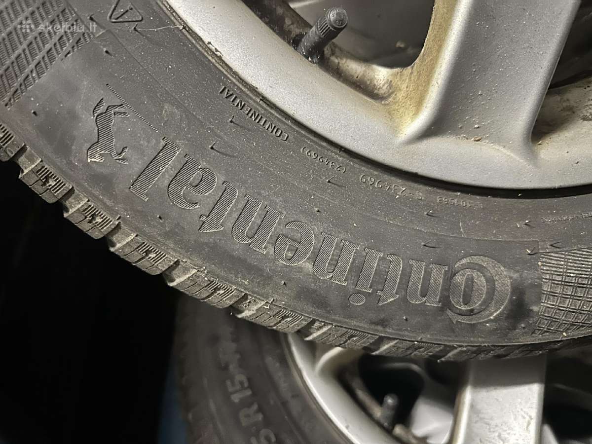 Keturios žieminės padangos su R15 ratlankiais - nuotraukos Nr. 2