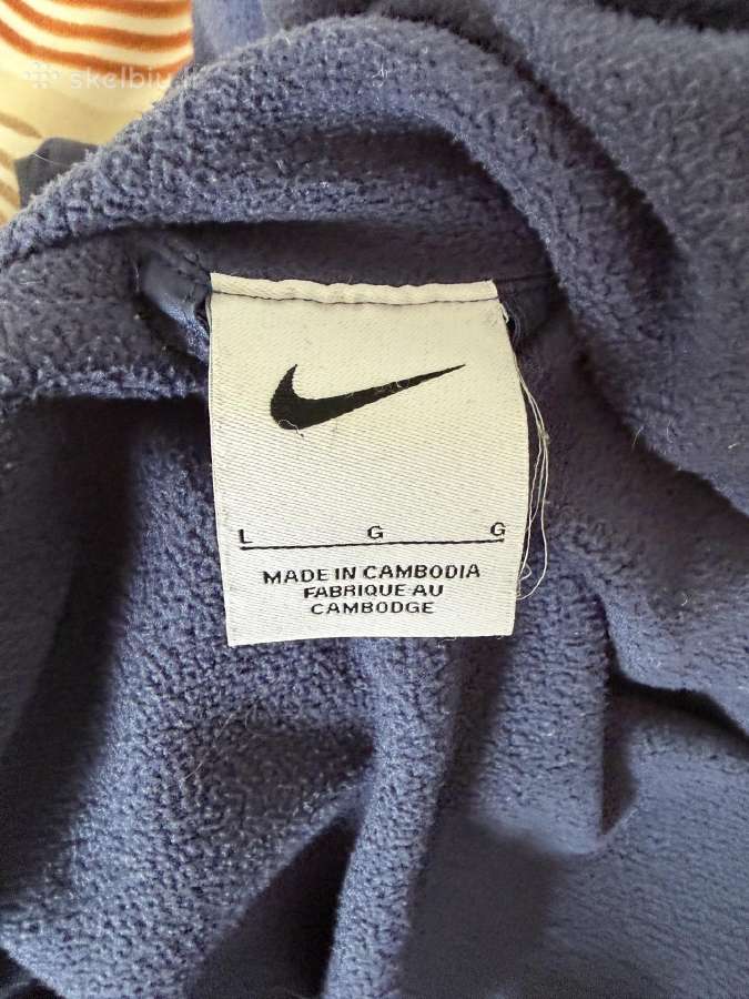 Nike rudeninė striukė su fleece is vidaus L dydis - nuotraukos Nr. 2