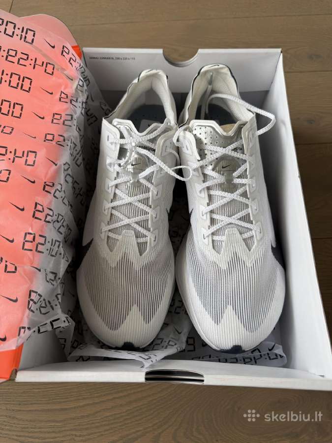Nauji Nike Vaporfly Next% 4 bėgimo batai 44.5 - nuotraukos Nr. 6