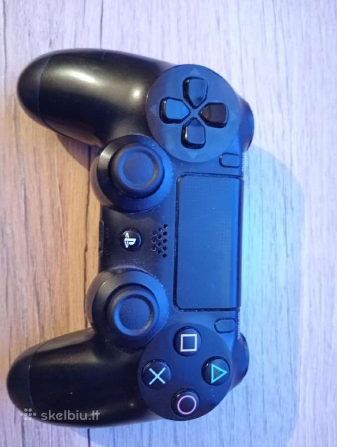 Ps4 fat 500gb su monitoriumi - nuotraukos Nr. 3