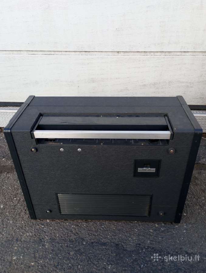 Juostiniai magnetofonai akai ir revox - nuotraukos Nr. 10