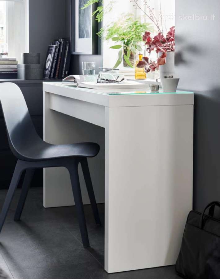 Malm tualetinis staliukas ikea - nuotraukos Nr. 3