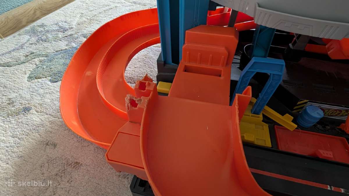 Hot Wheels garažas. Veikiantis - nuotraukos Nr. 2