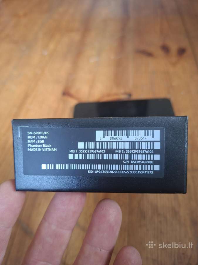 Naudotas Samsung S22 su dužusiu ekranu - nuotraukos Nr. 3