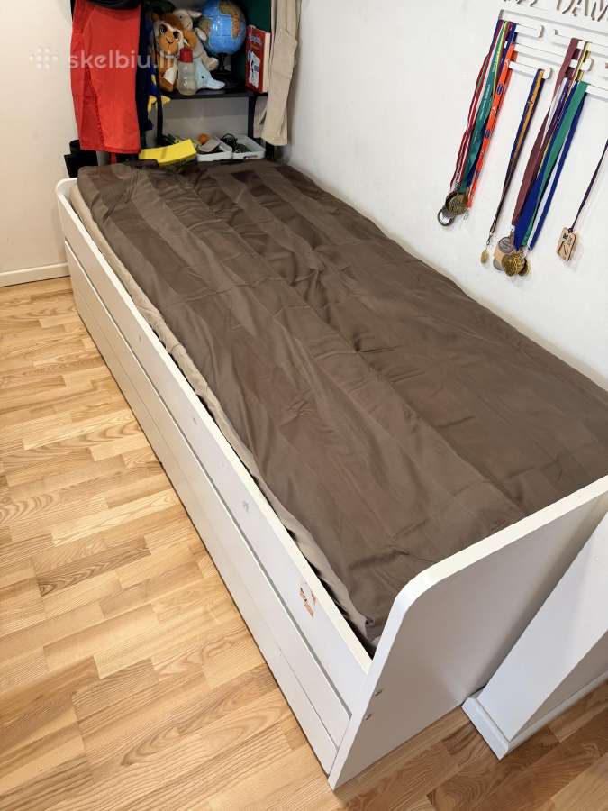 Ikea lova - nuotraukos Nr. 2