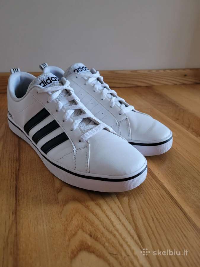 Sportiniai bateliai Adidas - nuotraukos Nr. 2